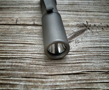 Titanium Stonewashed Click with 4000k Nichia led